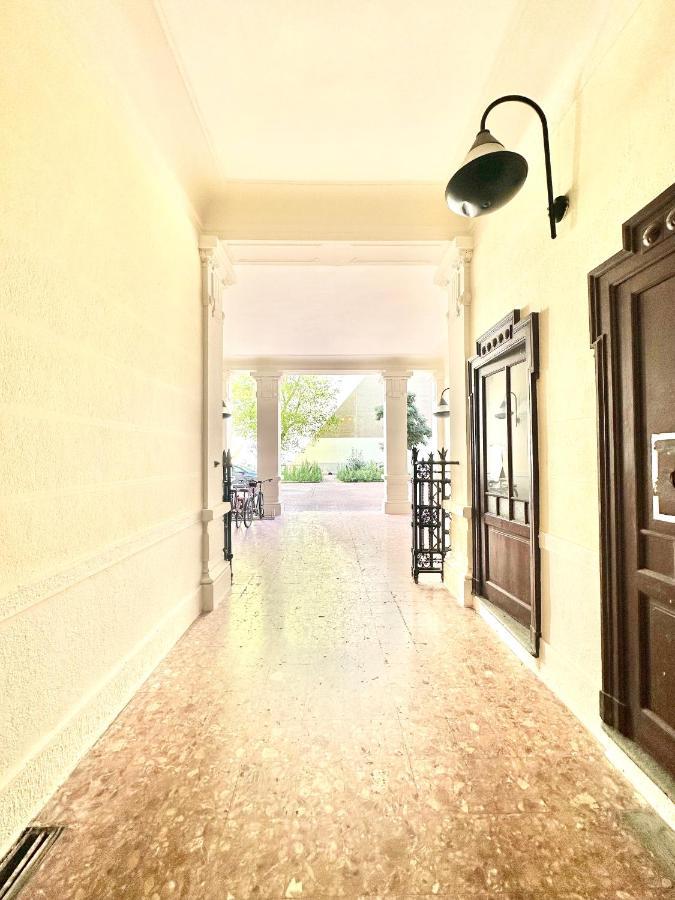 Be-c0 Luxury & Family Appartement Milaan